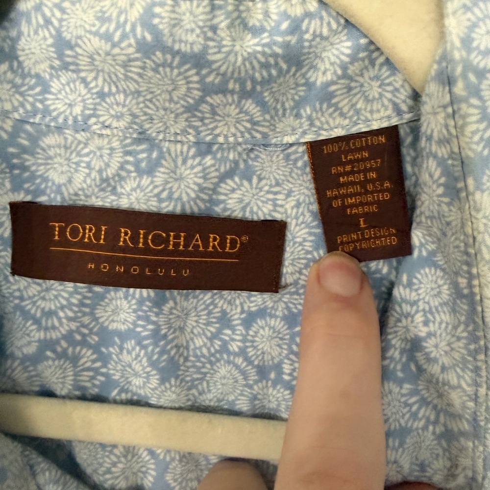 Tori Richard Honolulu Blue Floral Print lightweight button up shirt men’s large - Picture 4 of 6